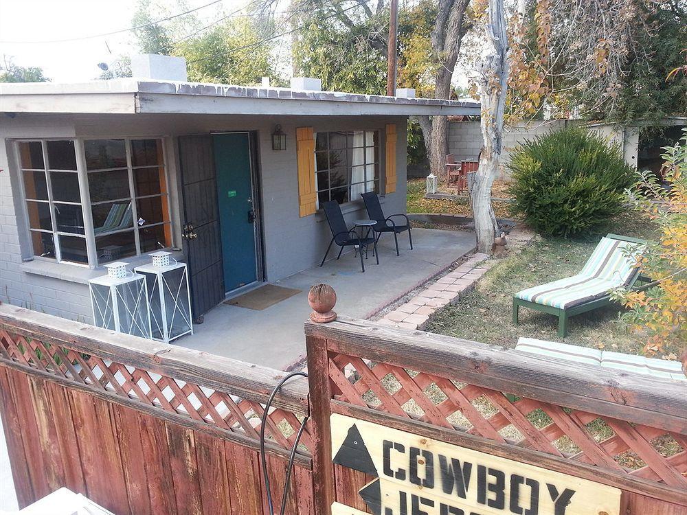 Zenyard Guest House Phoenix Exterior foto